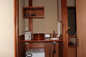 Zweibettzimmer, eigenes Bad | Innenbereich