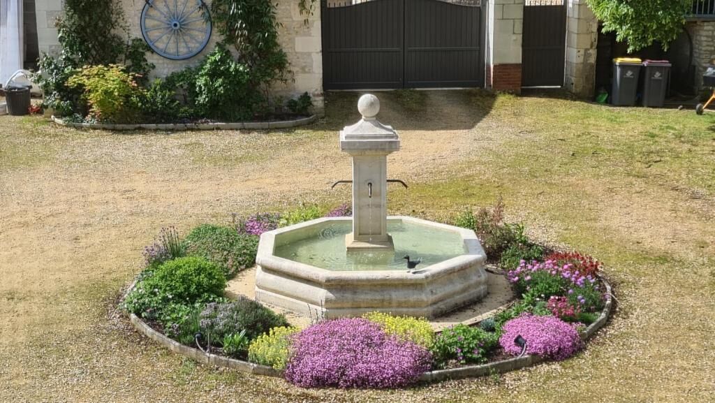 Luxury Suite, Private Bathroom | Property grounds