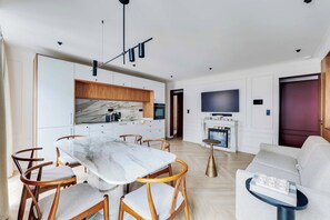 Smart TV, fireplace, offices - Spacious Apartment a/c 3BR/8P - Grand boulevards (Paris)