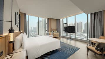 Premier szoba, 1 king (extra méretű) franciaágy, kilátással a folyóra | Ingyenes wifi