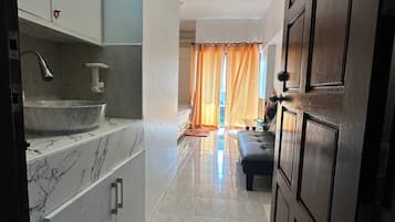 Room, 1 Bedroom, Accessible, Private Pool | Interior