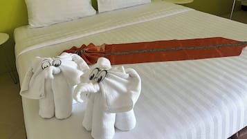 Room, 1 Bedroom, Accessible, Private Pool | 1 bedroom