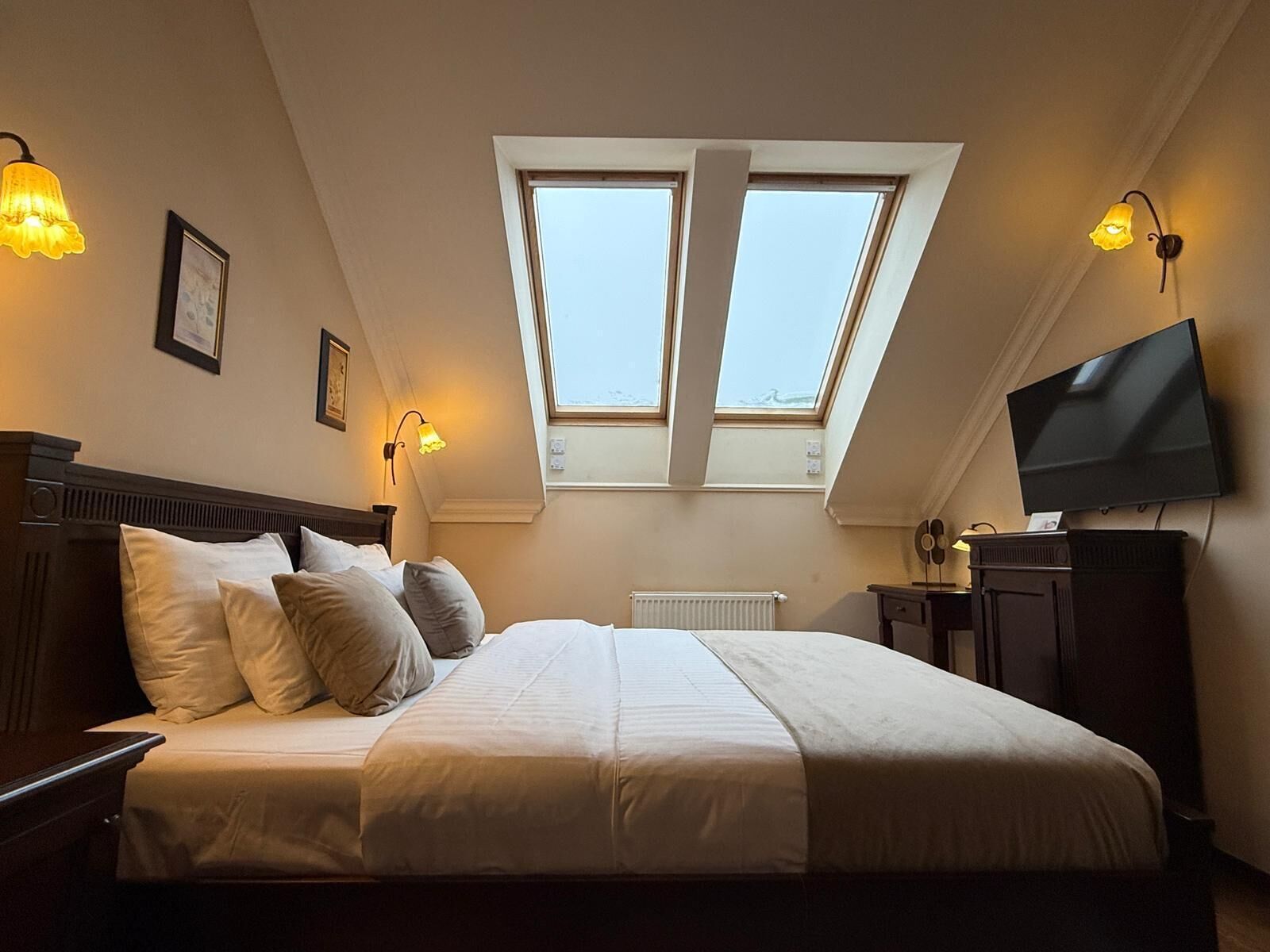 Monolocale | Una cassaforte in camera, tende oscuranti, insonorizzazione