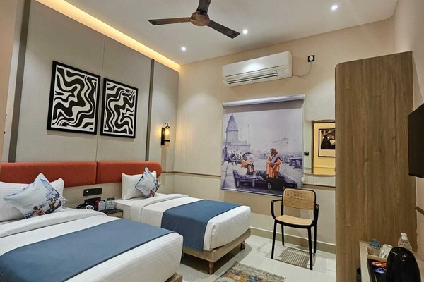 Quarto casal ou duplo superior | Cofres nos quartos, quartos à prova de som