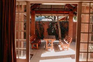 Casa Standard, 3 camere da letto, patio, vista giardino | Ristoranti