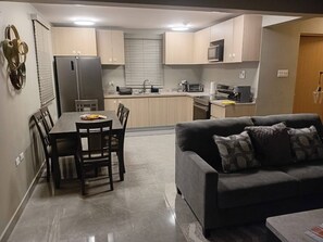 Interior - Resort Like Amenities - In the City #2 (Kingston)