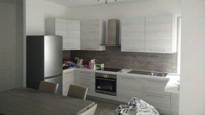 Private kitchen - Beautiful apartment 1BR/4P – At the Gates of Milan (Sesto San Giovanni)