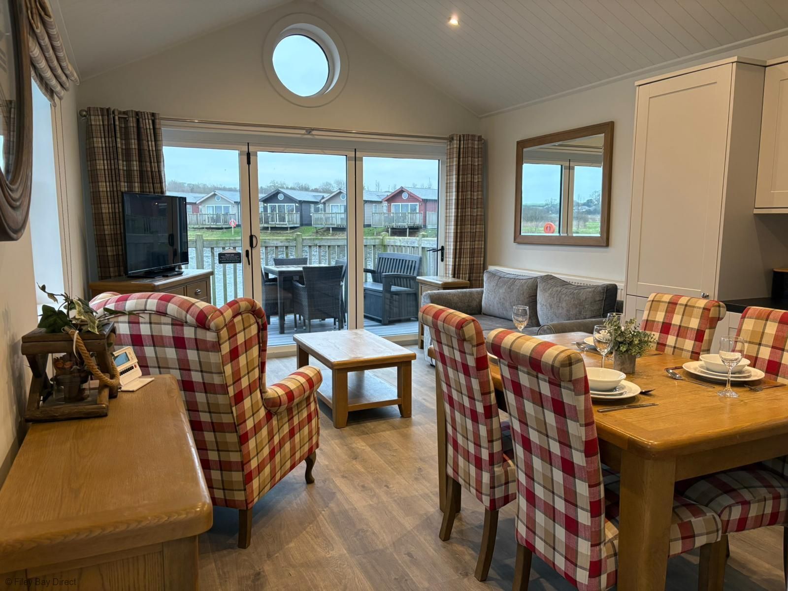 スマートテレビ、卓球台