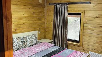 Bügeleisen/Bügelbrett, Internetzugang, Bettwäsche