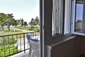 Apartment, 3 Bedrooms, Balcony, City View | Balcony - Sea View Apartment in Umag (Umag)