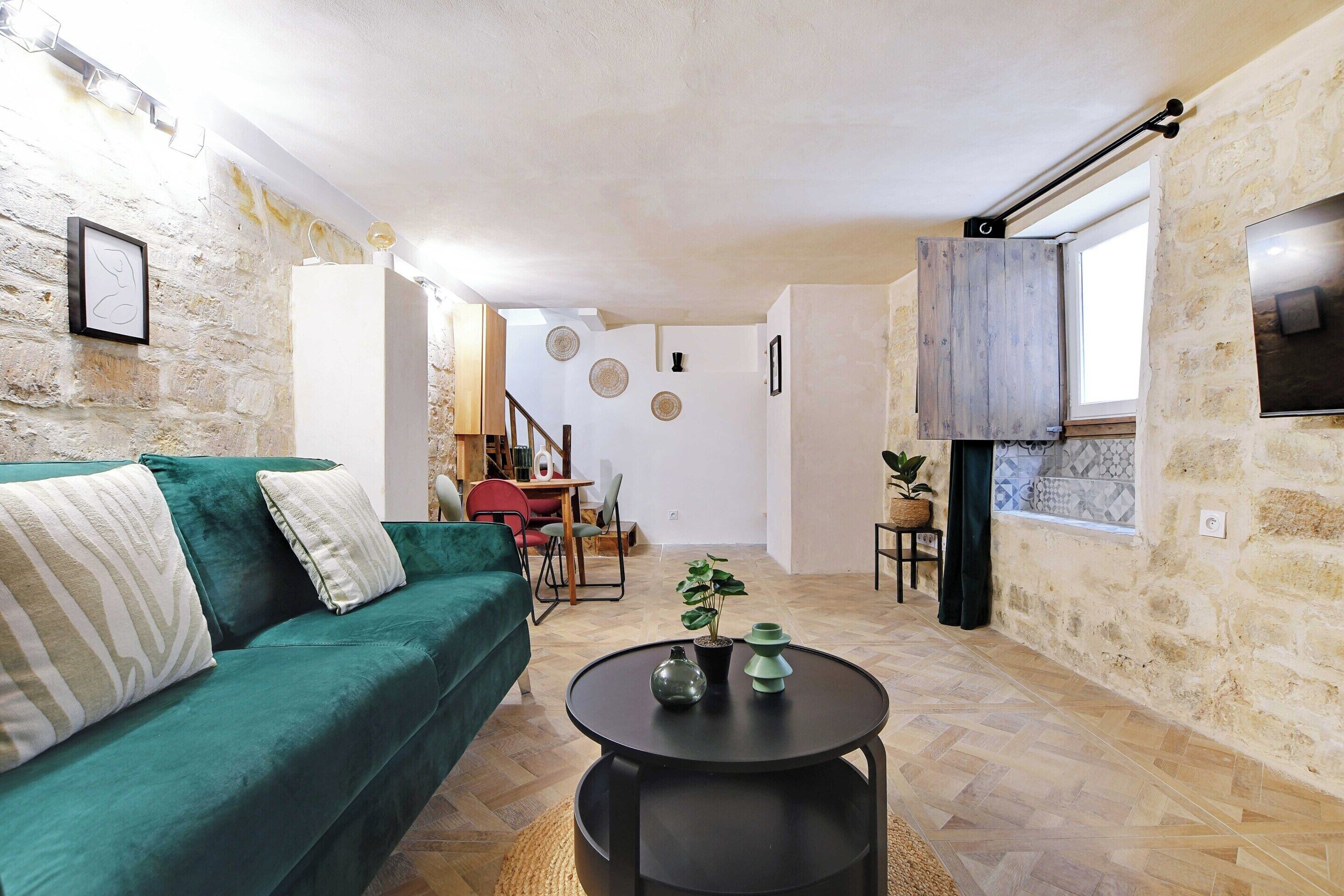 Apartment | Living room