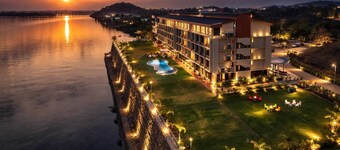 Soulbay - By JPW Resorts