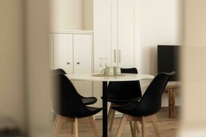Dining - Vacation apartment for couples also suitable for dogs (Staudach-Egerndach)