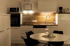 Private kitchen - Vacation apartment for couples also suitable for dogs (Staudach-Egerndach)