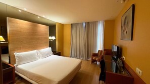 더블룸 | 객실 내 금고, 암막 커튼, 무료 WiFi