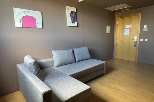 Suite | Interior