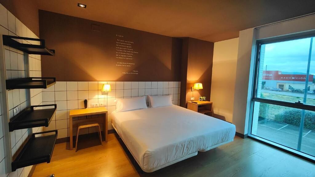 Double Room | In-room safe, blackout curtains, free WiFi