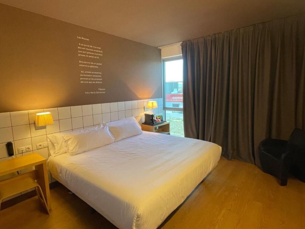 ห้องซูพีเรียดับเบิล | ตู้นิรภัยในห้องพัก, ผ้าม่านกันแสง, Wi-Fi ฟรี