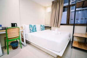 Phòng đôi Deluxe (Deluxe Queen Room) | Bàn ủi/dụng cụ ủi quần áo, truy cập Internet không dây miễn phí 
