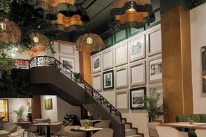 Dining - City Centro by Marriott San Salvador (SAN SALVADOR)