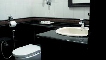 Shower, free toiletries, hair dryer, towels