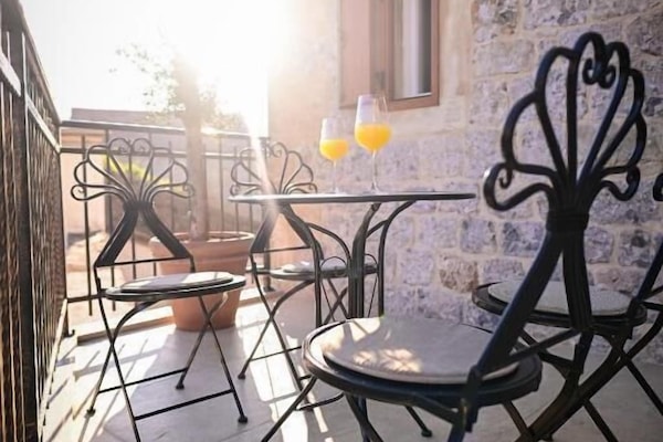 Deluxe Apartment, Balcony, City View | Outdoor dining