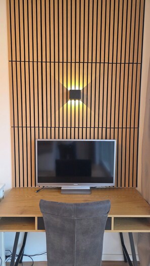 Interior - Exclusive complete apartment for 6 people (Groß-Gerau)