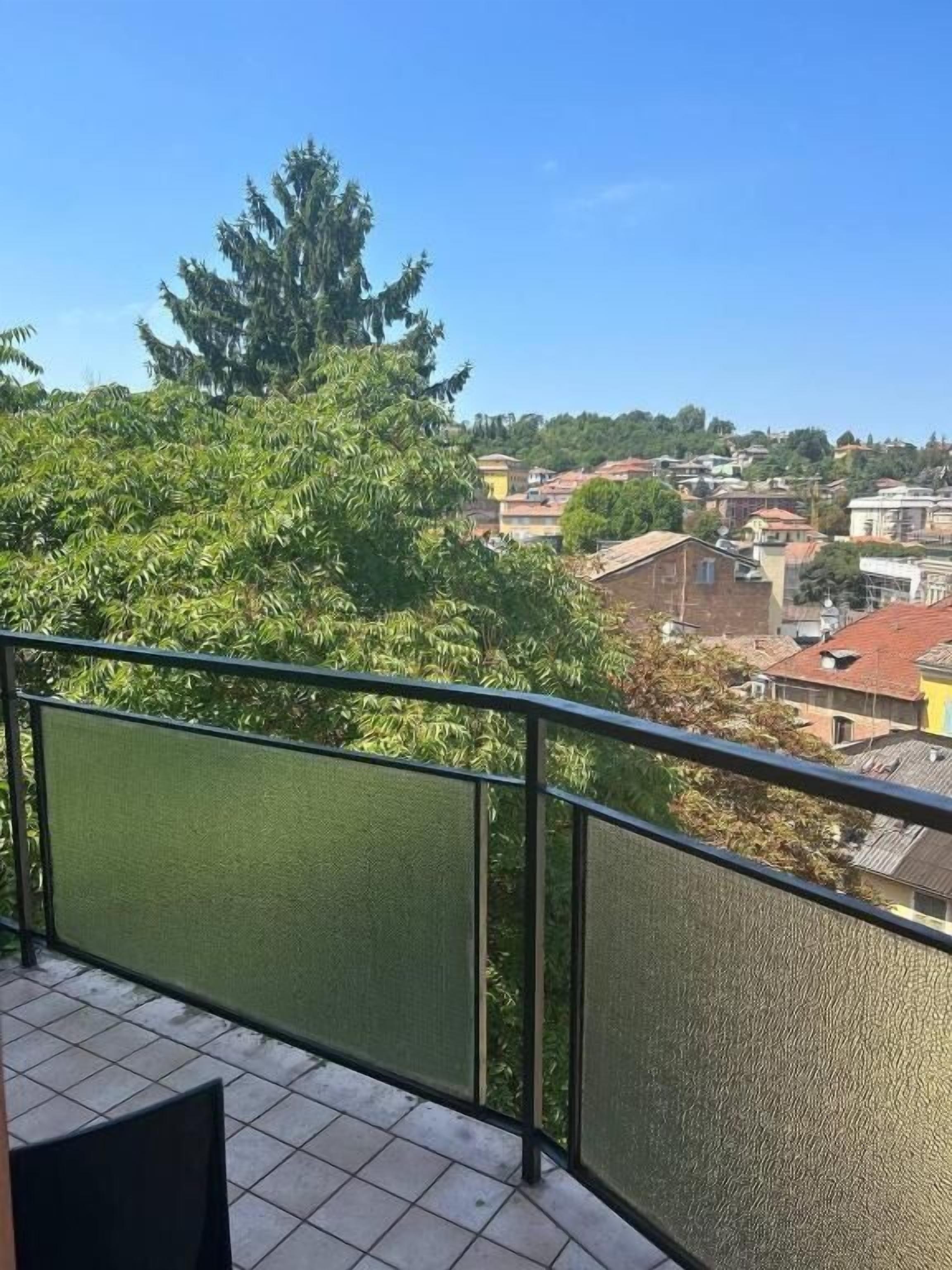 Standard Twin Room, Balcony, City View | Property grounds
