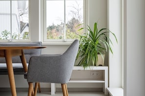 Interior - Modern living close to the beach for up to 6 people (Dierhagen)