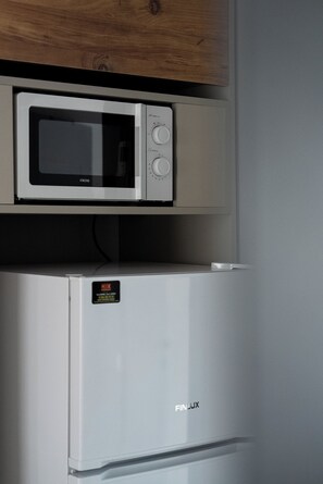 Microwave - Gokmen Suites (Muratpasa)