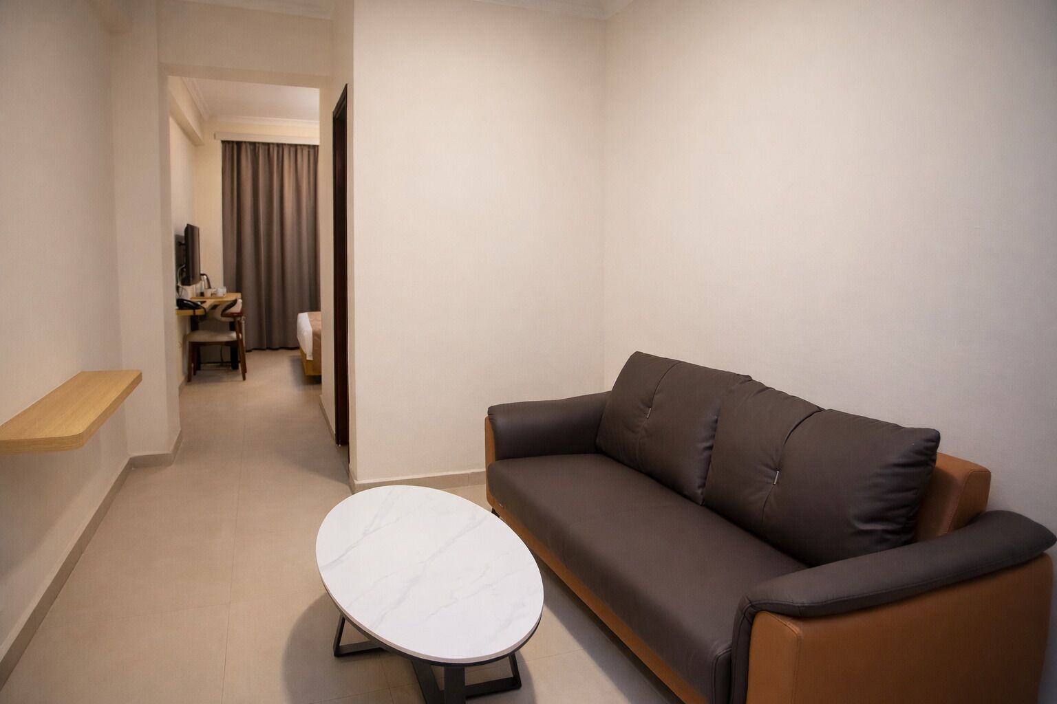 In-room safe, individually decorated, individually furnished, desk