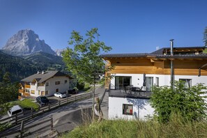 Exterior - 121A - Dosplain Panoramic Apartments | Sass Rigais (Santa Cristina Valgardena)