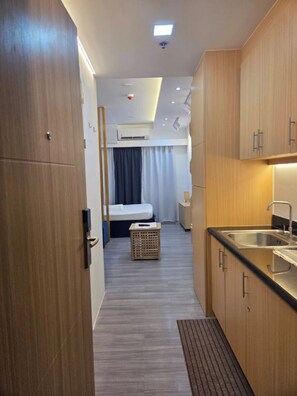 Standard Room, 1 Bedroom | Free WiFi - Shore 2 Residences (Pasay)