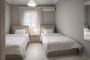 3 bedrooms, iron/ironing board, free WiFi, bed sheets - 3-bedroom apartment in fantastic Cairo Governorate with AC (Cairo Governorate)