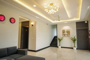 Interior - The carnation mound (Rishikesh)