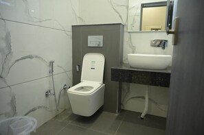 Free toiletries, towels, soap, shampoo - The carnation mound (Rishikesh)