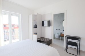 Internet, bed sheets - ARQO Apartments - Spacious Apartment with 2 Bathrooms and Courtyard View (Marcianise)