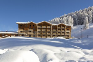 Exterior - SOWELL HÔTELS L'Alpe Blanche (Vars)