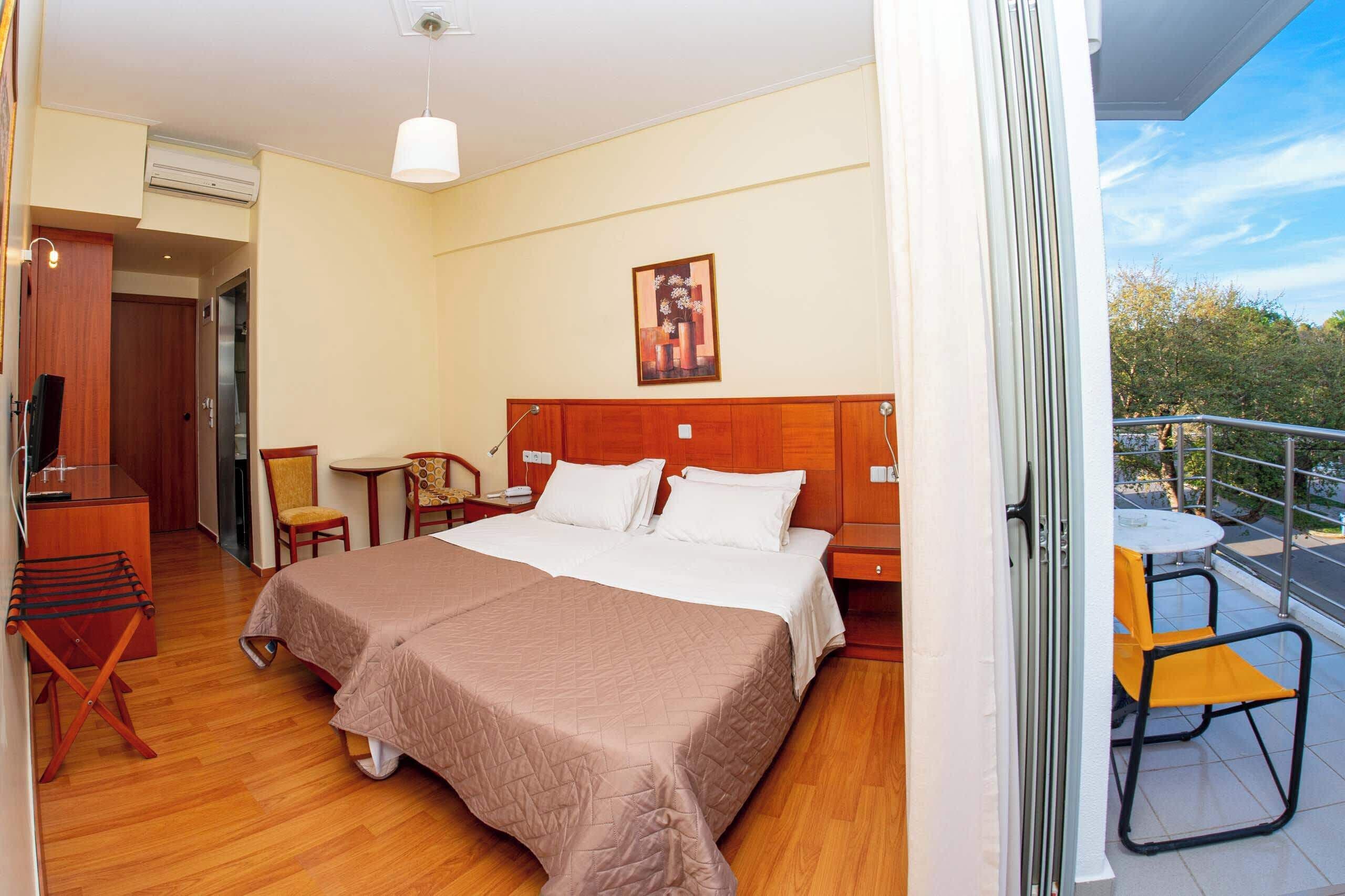 1 chambre, bureau, lit parapluie, Wi-Fi