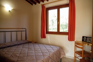 Appartement, balcon, vue ville | Wi-Fi gratuit