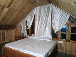 Ferienhaus | Zustellbetten, kostenloses WLAN, Bettwäsche