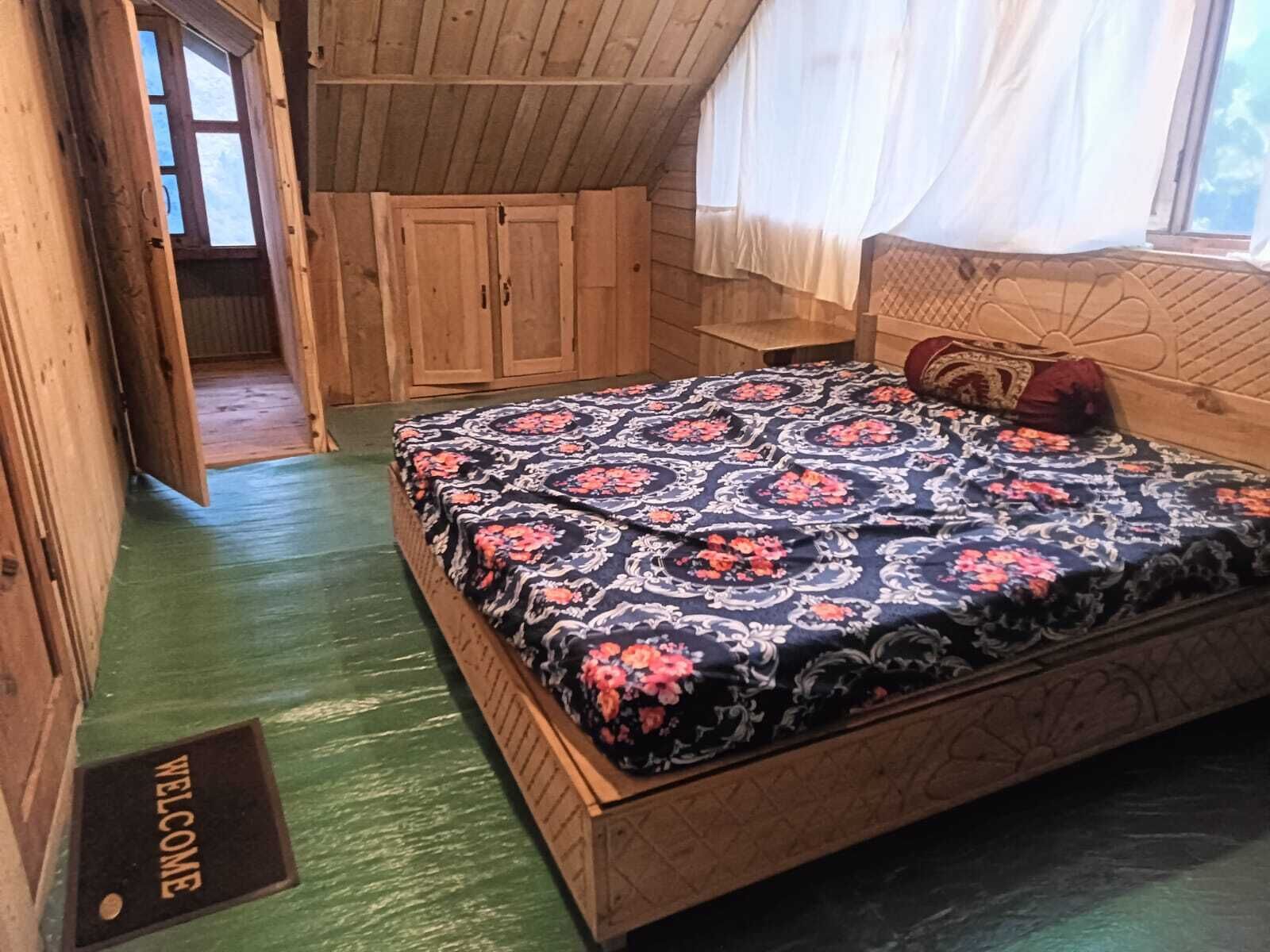 Familien-Ferienhaus | Zustellbetten, kostenloses WLAN, Bettwäsche