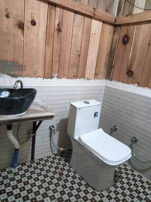 Ferienhaus | Badezimmer | Dusche, Seife, Shampoo