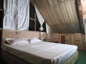 Ferienhaus | Zustellbetten, kostenloses WLAN, Bettwäsche