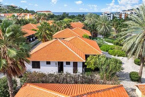 Exterior - A beautiful villa near the beach, with a beautiful view (Willemstad)