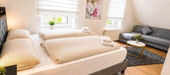 Room with 160 cm bed + sofa bed & workspace room :22