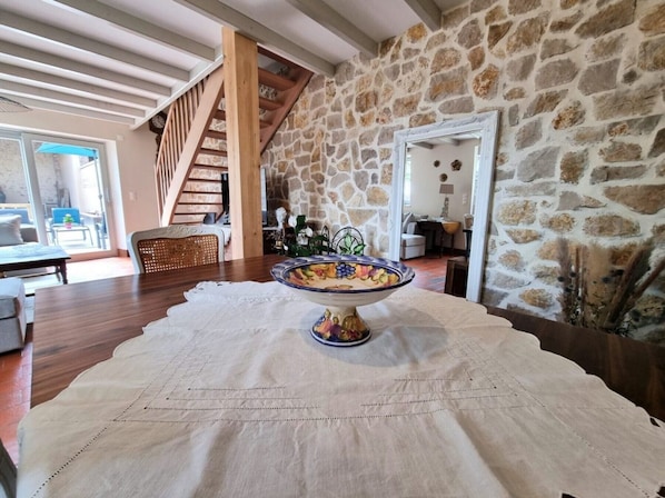 Interior - Autrefois-ici, Cozy House Near the City Center (Brioude)