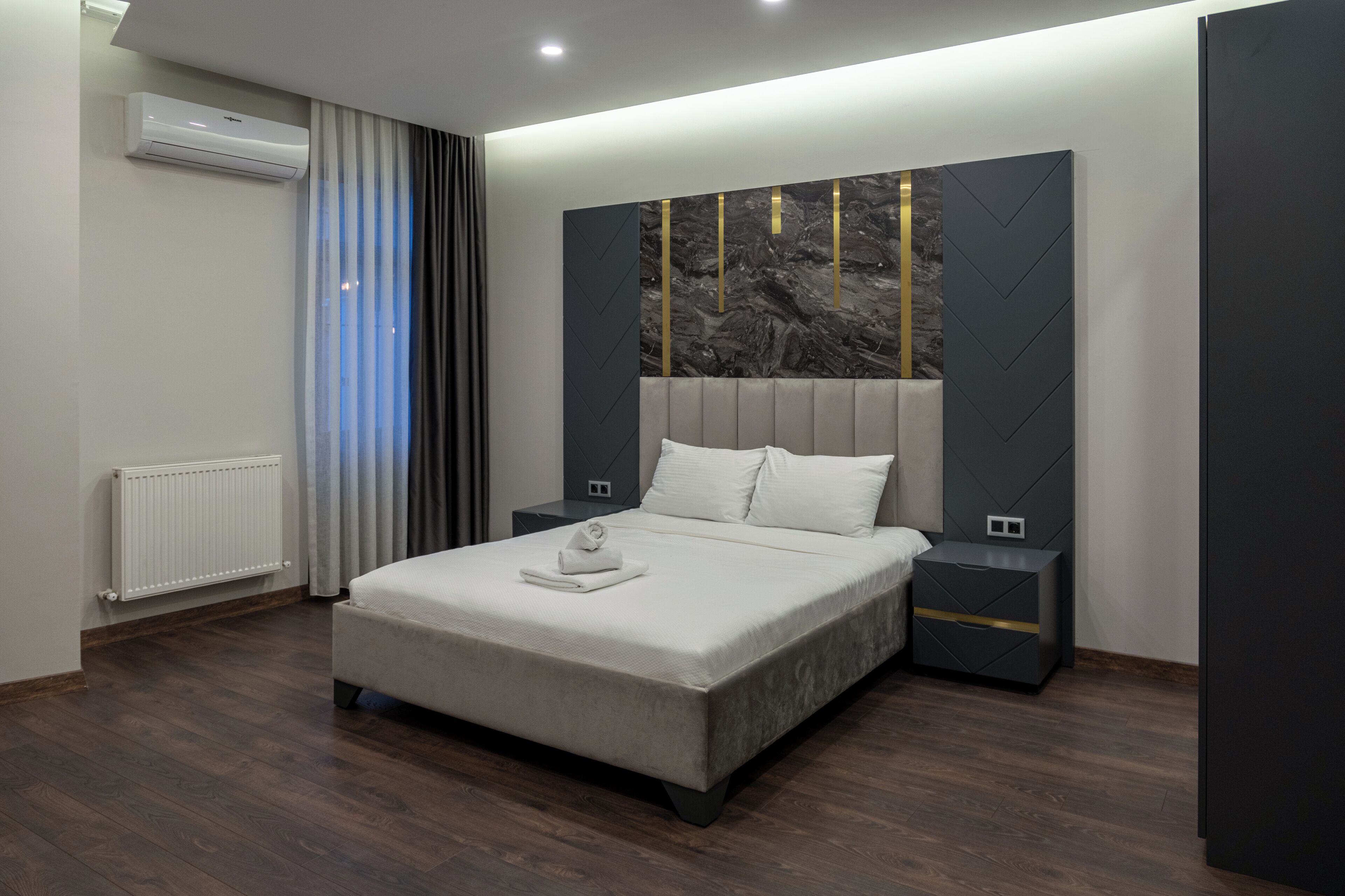 Phòng Suite Cao cấp, sân hiên, quang cảnh vườn | Màn/rèm cản sáng, phòng cách âm, bàn ủi/dụng cụ ủi quần áo 