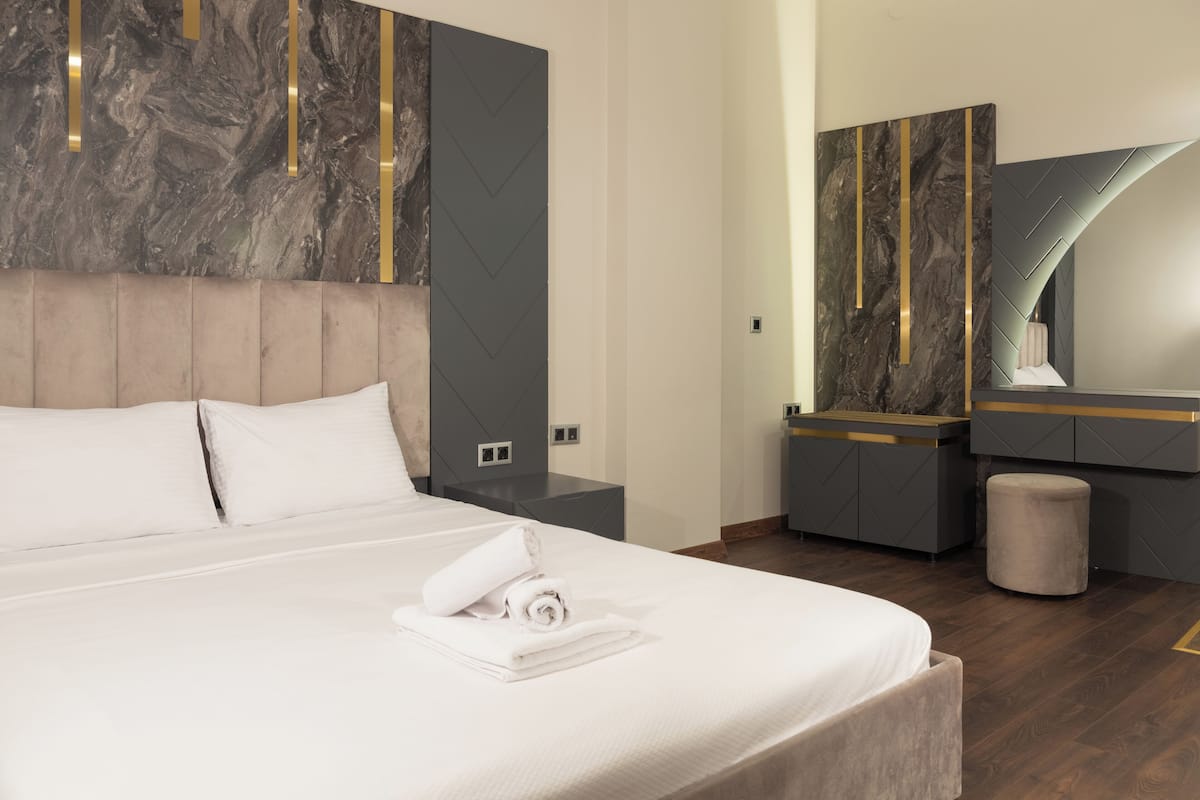 遮光布/窗簾、隔音、熨斗/熨衣板、免費無線上網