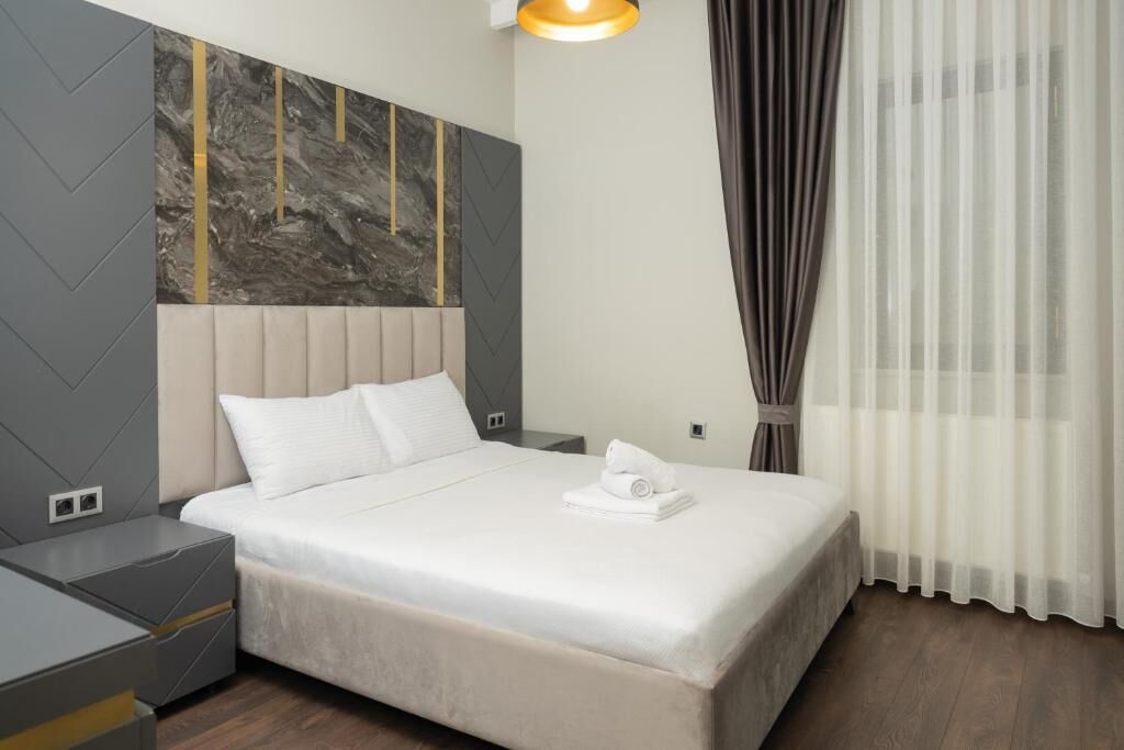 Cortinas blackout, quartos à prova de som, ferros/tábuas de passar roupa